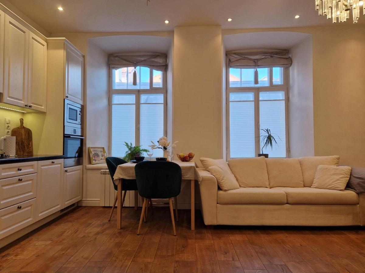 Lovely Apartment In Tallinn Old Town Екстериор снимка